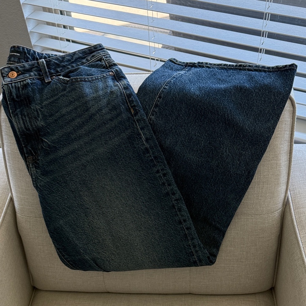 Classic Women Dark Blue Jeans